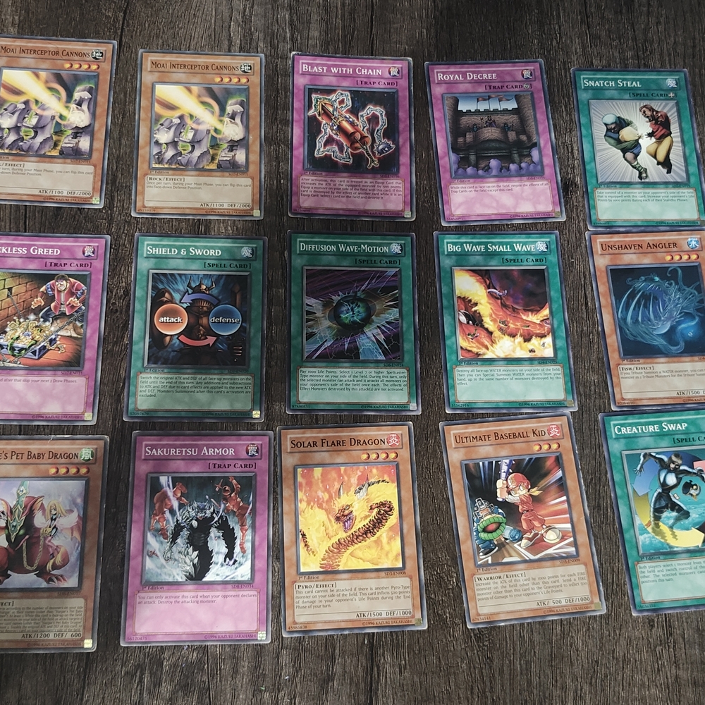 Yu-Gi-Oh Trading Cards Lot